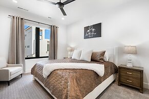 The Dugout 8 Bedroom Home