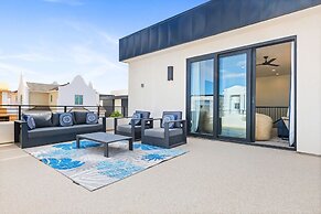 The Dugout 8 Bedroom Home