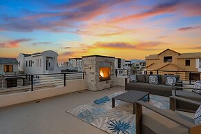 The Dugout 8 Bedroom Home