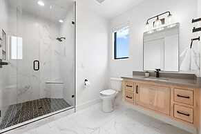 The Dugout 8 Bedroom Home