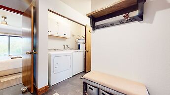 Snowcreek Ii #220 3 Bedroom Condo