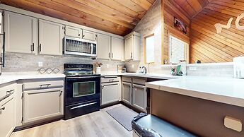 Snowcreek Ii #220 3 Bedroom Condo