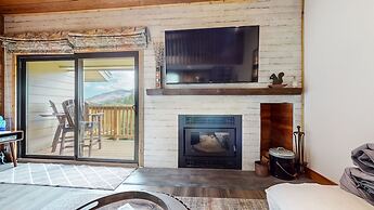 Snowcreek Ii #220 3 Bedroom Condo