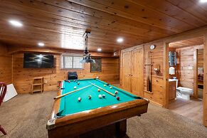 Ski Bear Chalet 3 Bedroom Cabin