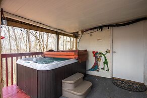 Ski Bear Chalet 3 Bedroom Cabin