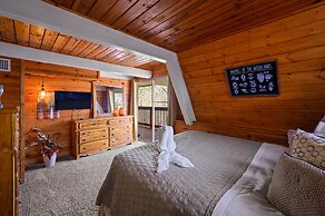 Ski Bear Chalet 3 Bedroom Cabin