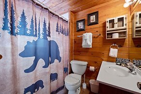 Ski Bear Chalet 3 Bedroom Cabin