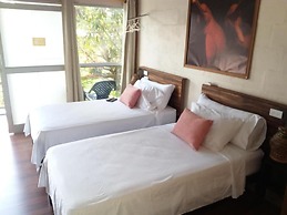 Amazonas Explorers Leticia