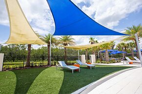 Spacious 6-bedroom Retreat Near Disney Parks