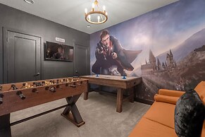 Upstay - Modern Family Townhouse w Private Pool