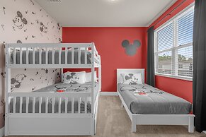 Upstay - Modern Family Townhouse w Private Pool