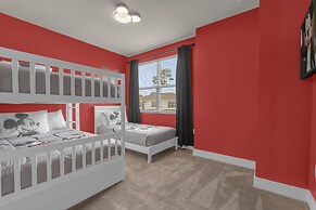 Upstay - Modern Family Townhouse w Private Pool