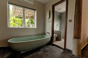 Isann Lodge Private Pool Villa