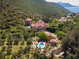 Stone House Anfitrite