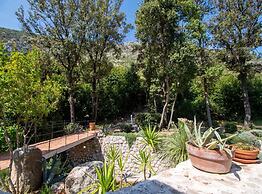 Stone House Anfitrite