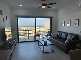 Oceanwiew Condo Rooftop pool