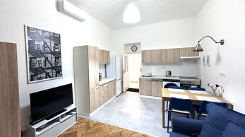 Side Street Apartments