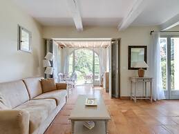 Holiday Flats With Golf, spa and Pool