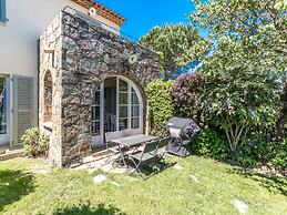 Holiday Flats With Golf, spa and Pool