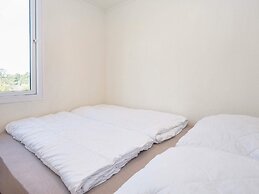 Welcoming Holiday Home With Terrace