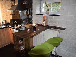 Bewitching Apartment With Garden and Terrace