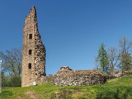 Bewitching Apartment With Garden and Terrace