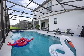 Brand NEW 12bedrooms 12bathroom At Paradiso Grande