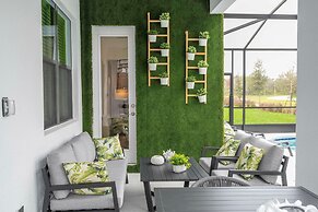 Brand NEW 12bedrooms 12bathroom At Paradiso Grande