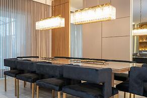 Brand NEW 12bedrooms 12bathroom At Paradiso Grande