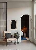 Archway Hotel & Residences