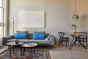 Archway Hotel & Residences