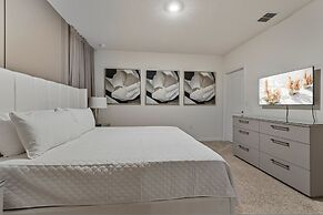 NEW 6bedrooms Pool At Solterra