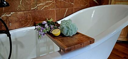 Guest House at Mt. Independence