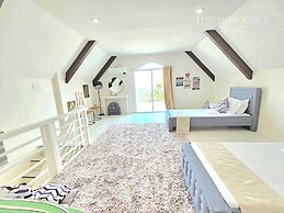 The Downhill Tagaytay Resort