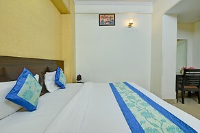 Hotel Marks INN & Banquet