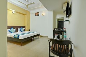 Hotel Marks INN & Banquet