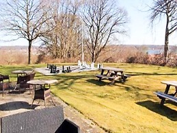 Pleasant Holiday Home Near the Beach