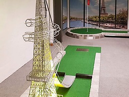 Pleasant Holiday Home Near the Beach