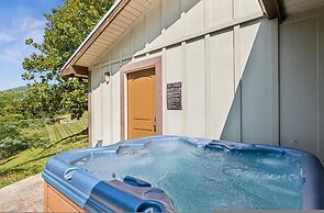 Private 15 Acres w Pond Hot Tub Game Room