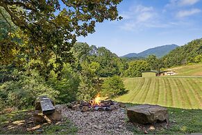 Private 15 Acres w Pond Hot Tub Game Room