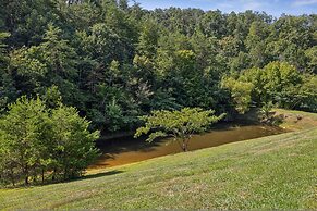 Private 15 Acres w Pond Hot Tub Game Room