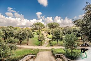 HOTIDAY Room Collection - Roma Cornelia