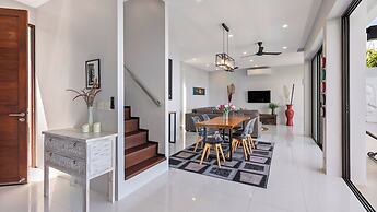 L'Esterel Villa - A Tropical Oasis