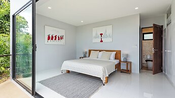 L'Esterel Villa - A Tropical Oasis