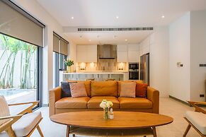 Designer Pool Villa in Ekkamai