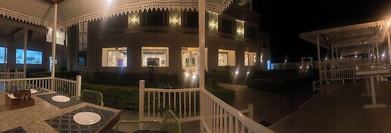 Hotel Kesarinandan Parkway