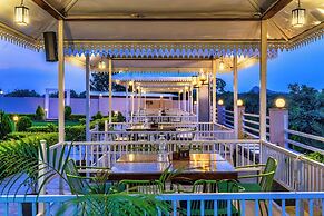 Hotel Kesarinandan Parkway