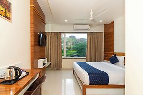 Hotel Kesarinandan Parkway