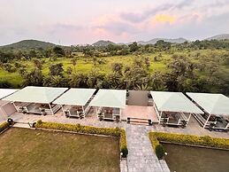 Hotel Kesarinandan Parkway