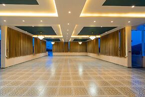 Hotel Kesarinandan Parkway